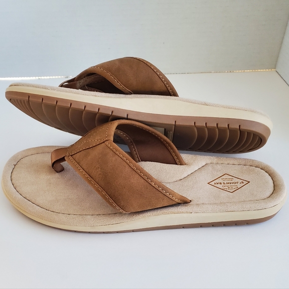 St. John's Bay brand Flip Flops Men NWOT size:Small/7-8 Tan & Brown *READ* - Picture 7 of 13
